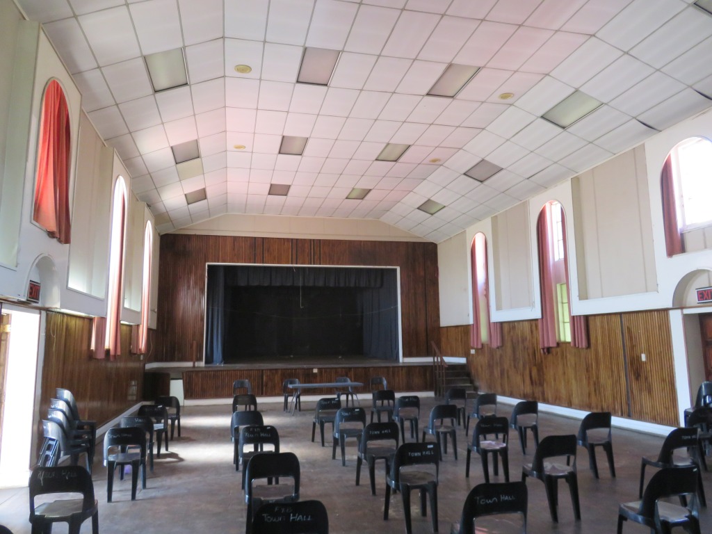 Ficksburg town hall inside